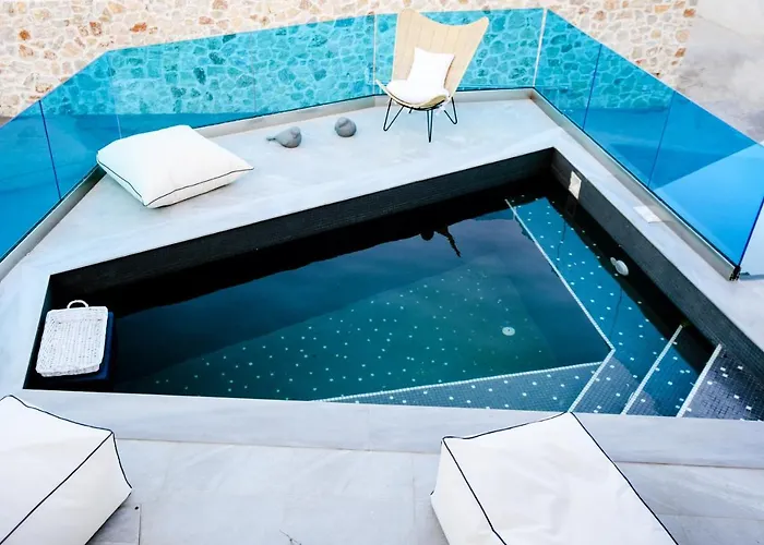 Blue White Villa Monolithos