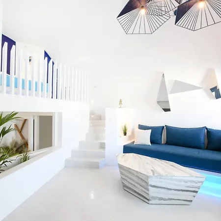 Blue White Villa Monolithos